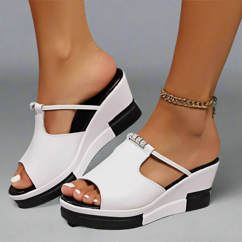 Reva™ | Luxury Orthopedic Sandals